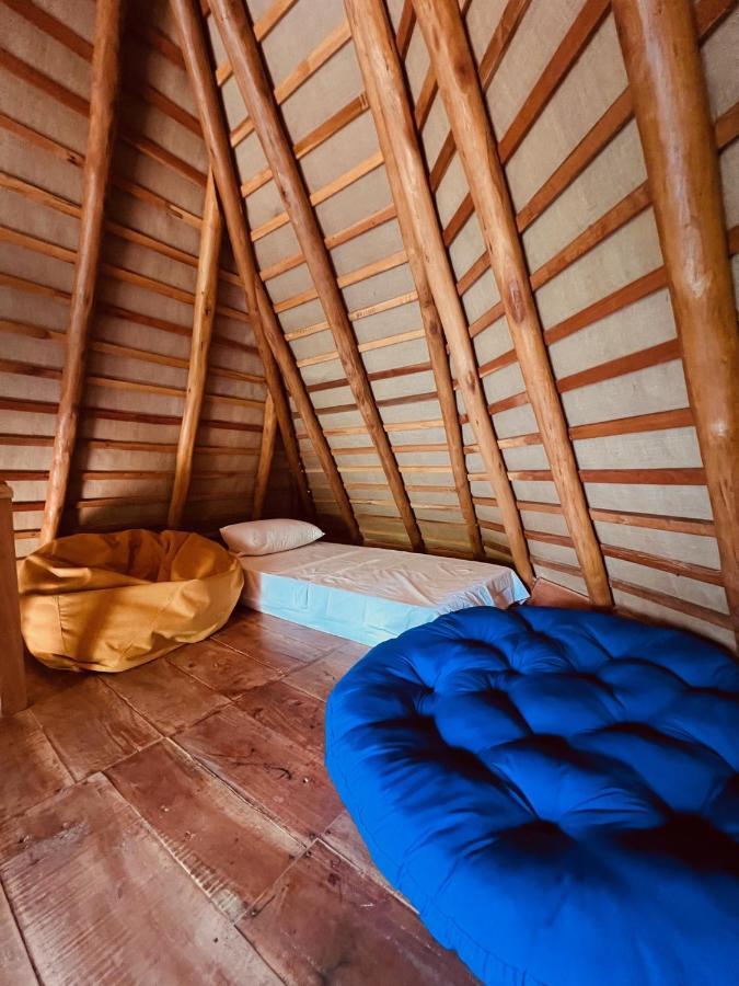 Turtle Wood Cabin Tangalle Exterior photo