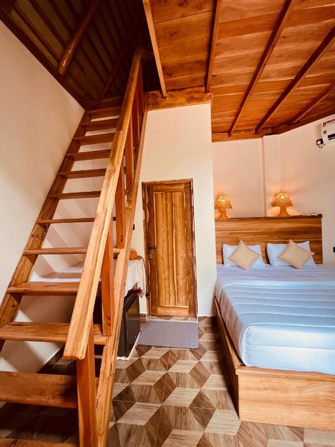 Turtle Wood Cabin Tangalle Exterior photo