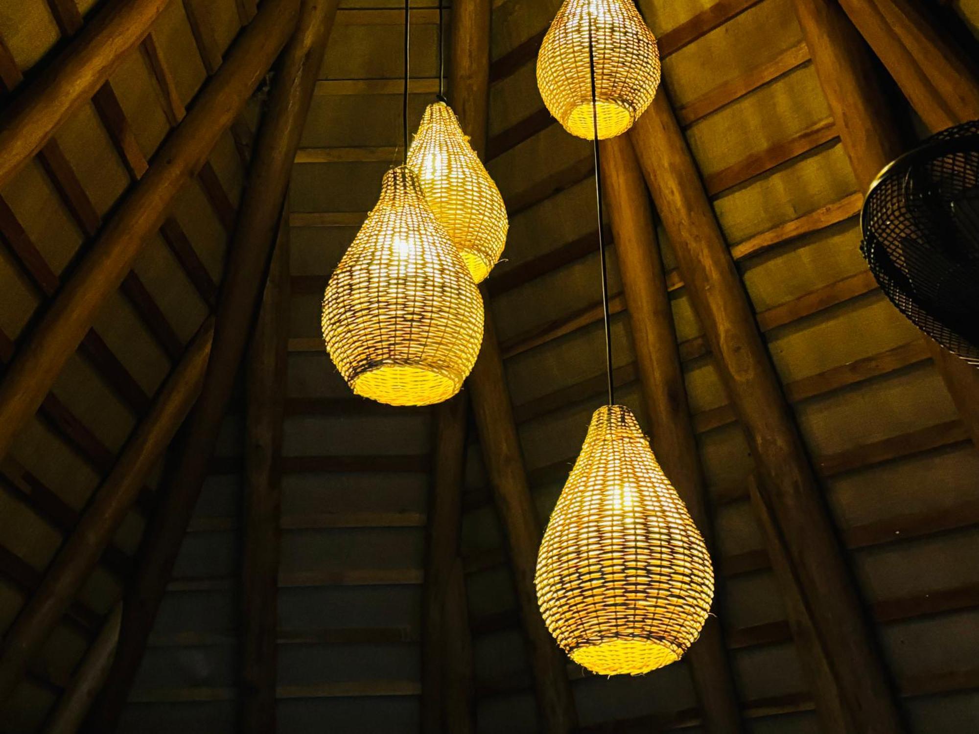 Turtle Wood Cabin Tangalle Exterior photo